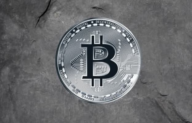 Bad news: BlackRock is not buying Bitcoin, they are selling