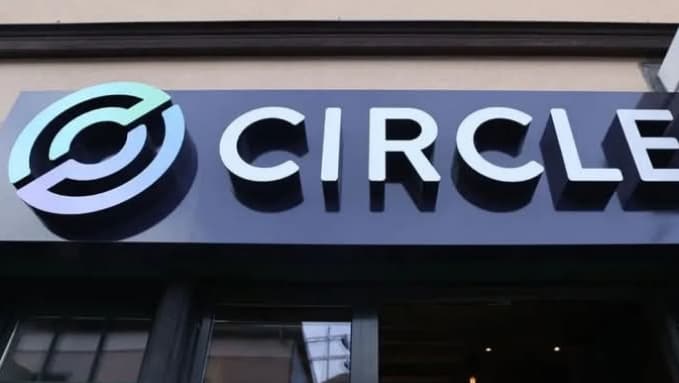 Crypto Investors smile as USDC finally makes full recovery from FTX market crash