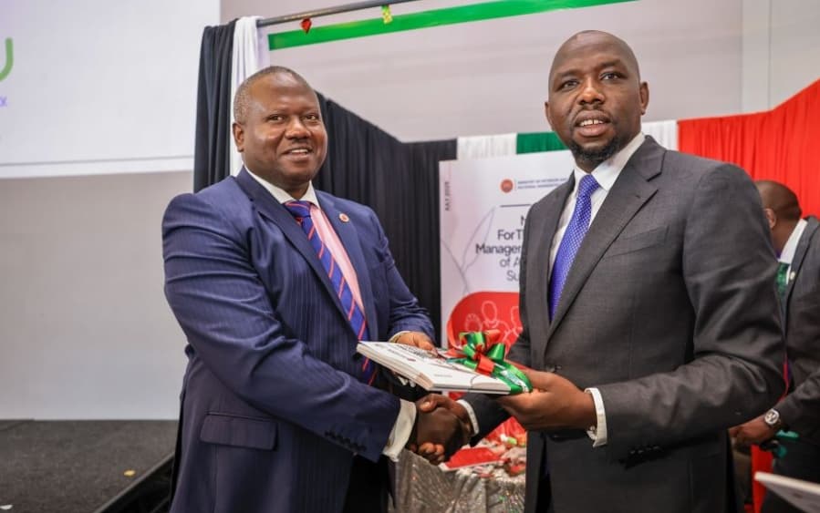 Government raises legal drinking age to 21 in new proposals