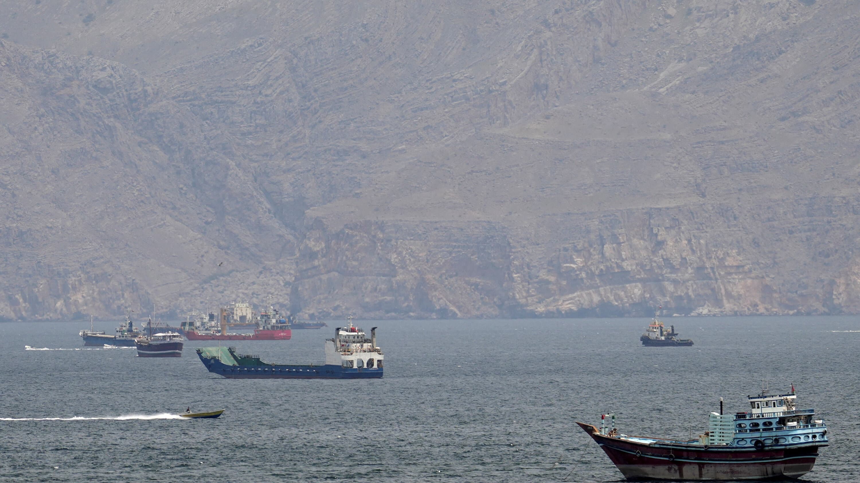 U.S. turns to the U.N. with Bahrain backing to force Iran's Strait of Hormuz reopening