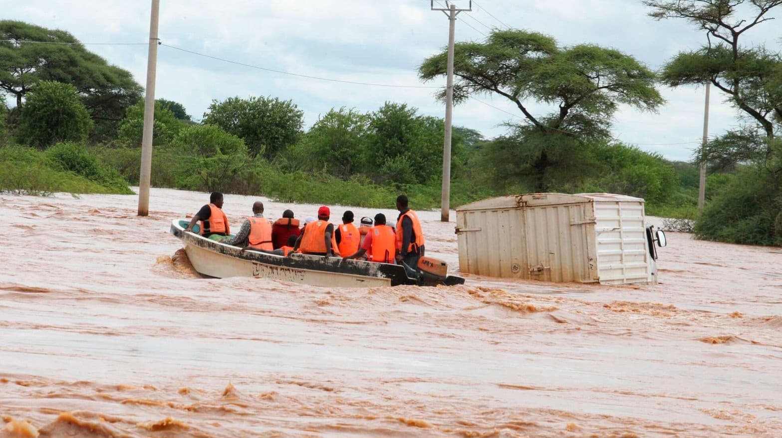 State Orders Safaricom, Airtel To Send Emergency El Niño SMS To Everyone